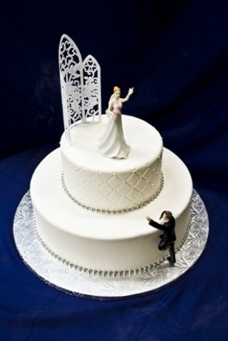 divorce-cake-goodbye