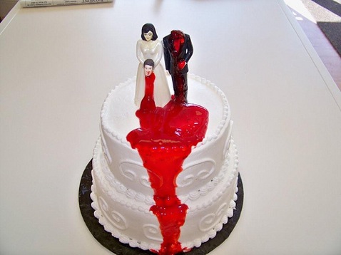 divorce-cake-headless