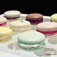 Macarons_Jewels-artisan-chocolate