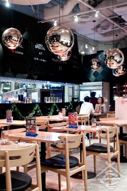 The-Tastings-Room_Inner