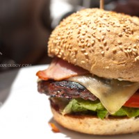 Grill'd Burger Lygon St