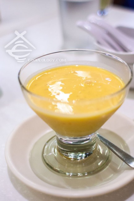 Mango-Sago-Pomelo_C-Jade-HK-Cafe-IN