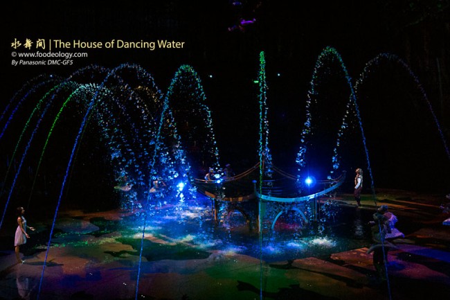 The-House-of-Dancing-Water-Macau-2