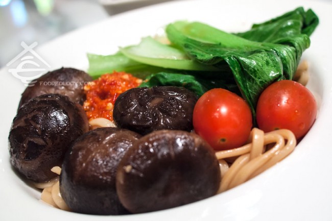 Mushroom-Noodles_Real-Food
