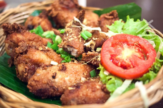 Fried-Chicken_Som-Tam-Nua Fried-Chicken_Som-Tam-Nua