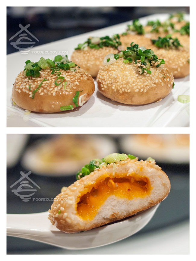 Seared-Chilli-Crab-Meat-Bun_Majestic-Bay-Seafood Seared-Chilli-Crab-Meat-Bun_Majestic-Bay-Seafood