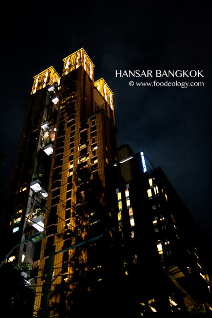 Hansar-Bangkok-Night