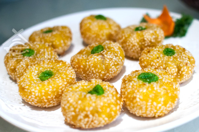Pumpkin-Pancake_Si-Chuan-Dou-Hua