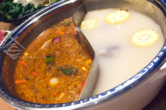 Soup-Base_Crystal-Jade-Steamboat-Restaurant