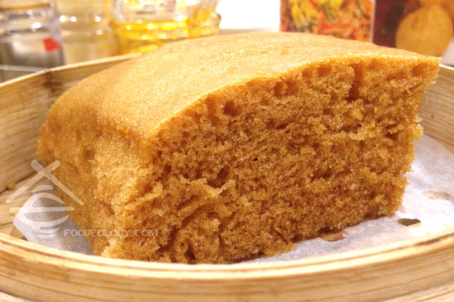 Steamed-Egg-Cake_Tim-Ho-Wan
