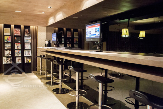 Lounge-High-Chair_HOTEL-QUOTE-Taipei