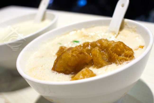 咸豆浆_阜杭豆浆