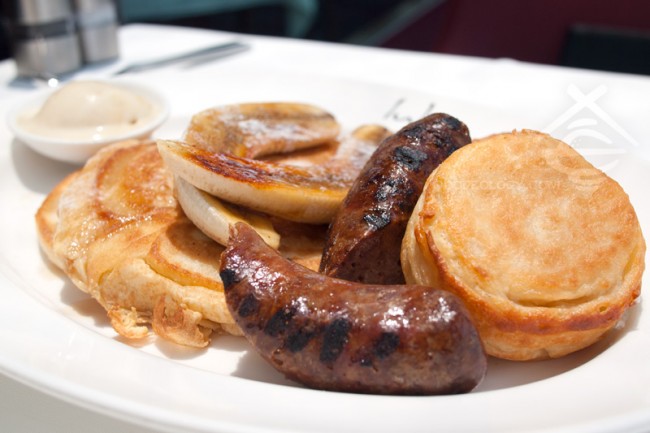 Butter-Milk-Pancakes_Salt-Grill-and-Sky-Bar