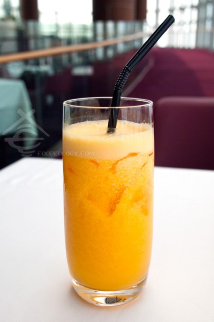 Fresh-Juice_Salt-Grill-and-Sky-Bar