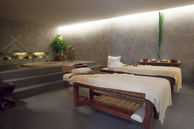 LUXSA-Spa-Room_Hansar-Samui