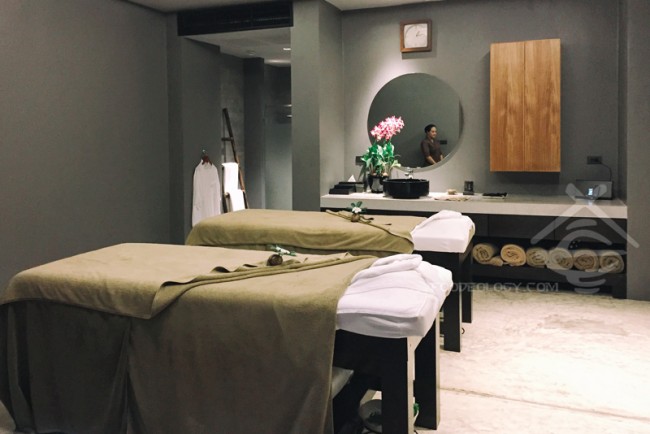 Ayurah-Couple-Room_Aleenta-Phuket